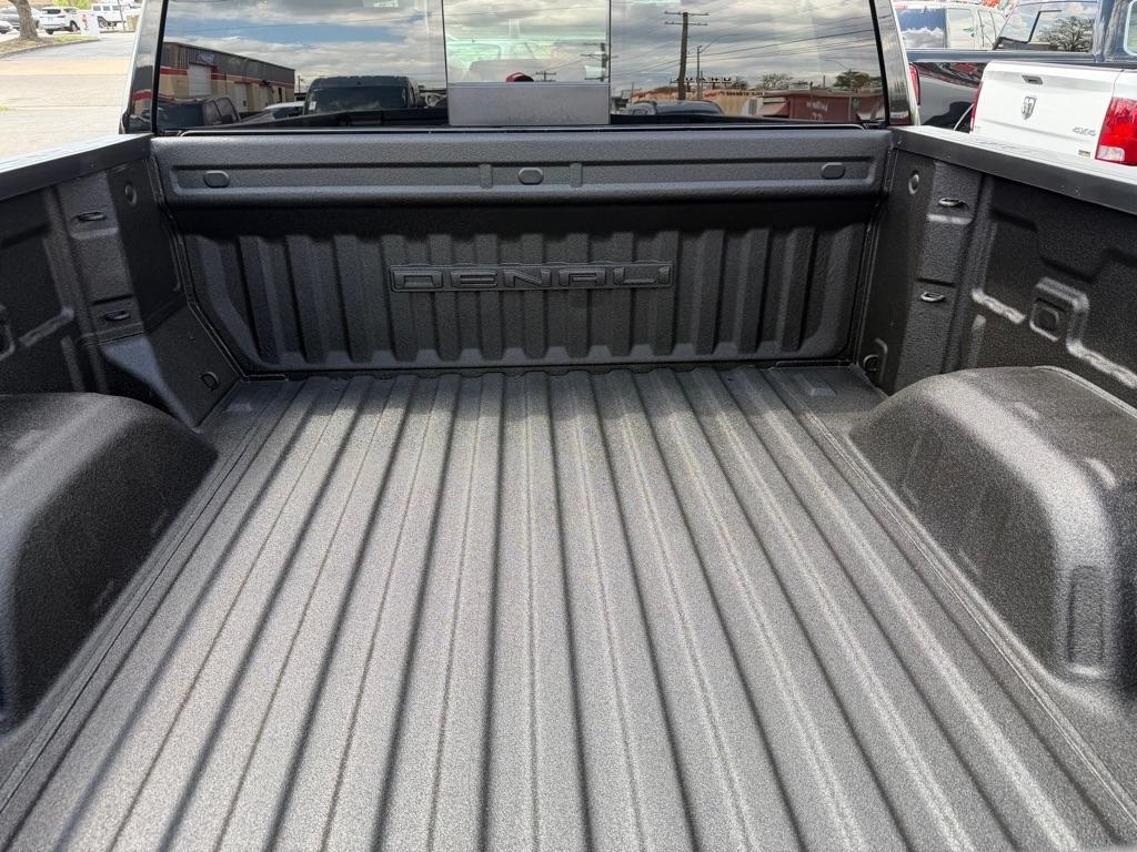 GMC Sierra 1500 4WD Crew Cab 147" Denali 2019