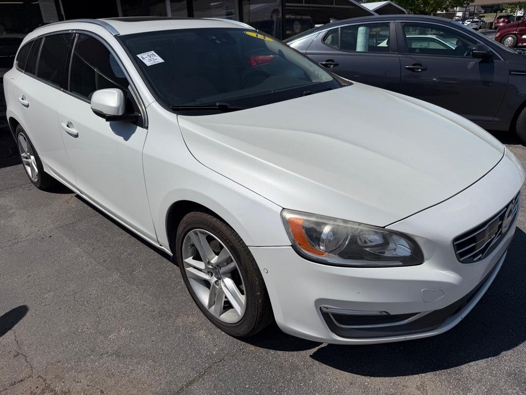 Volvo V60 4dr Wgn T5 Drive-E Premier Plus FWD 2015