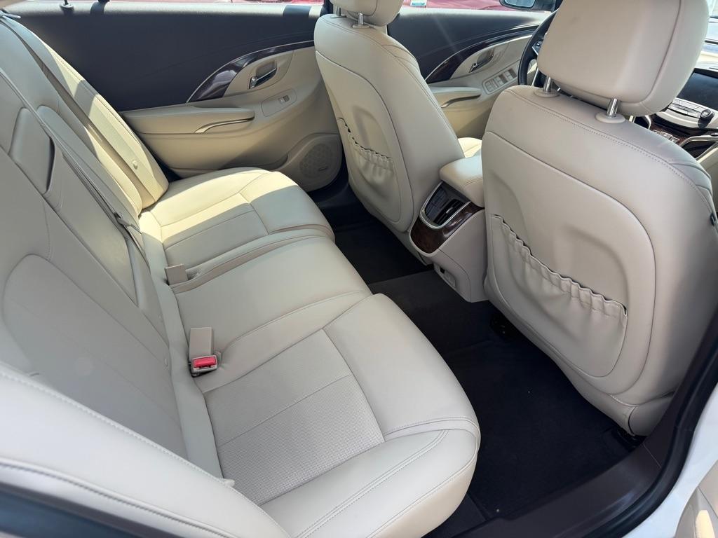 Buick LaCrosse 4dr Sdn Premium I FWD 2014