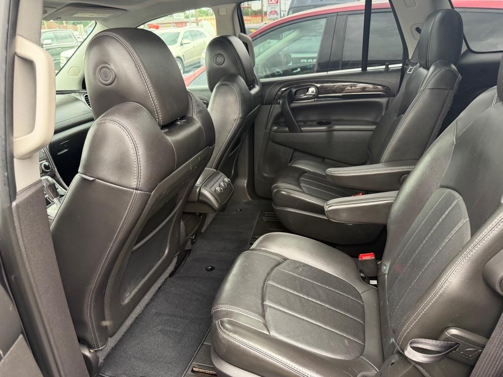Buick Enclave AWD 4dr Leather 2015