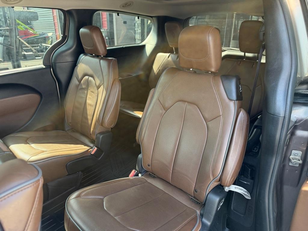 Chrysler Pacifica Limited FWD 2017