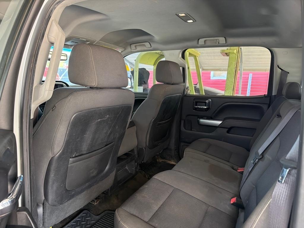 Chevrolet Silverado 2500HD Built After Aug 14 4WD Crew Cab 153.7" LT 2015