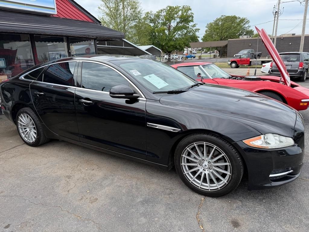 2013 Jaguar XJ 