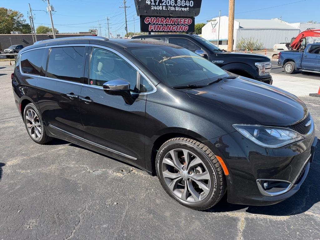 2017 Chrysler Pacifica 4dr Wgn Limited