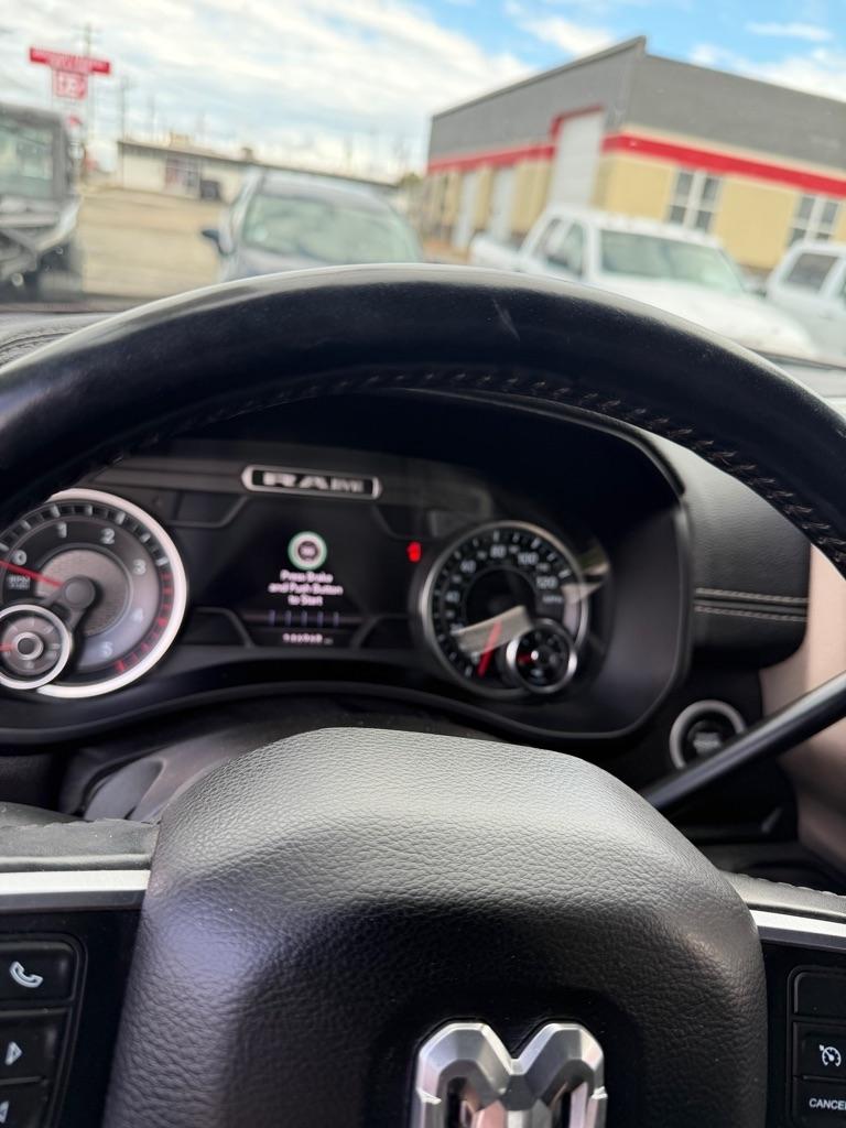RAM 2500 Laramie 4x4 Mega Cab 6'4" Box 2019