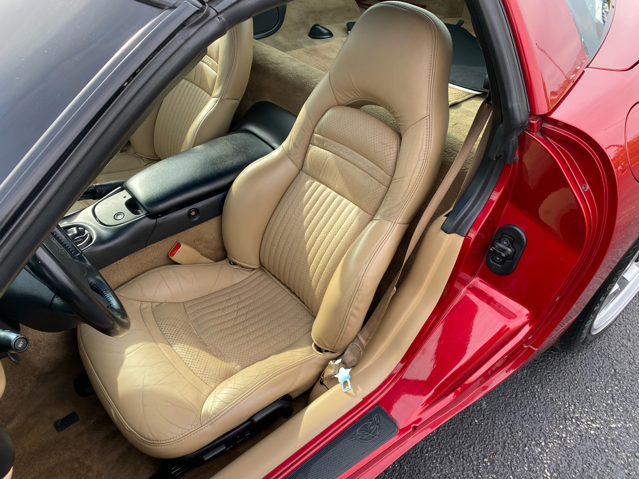 Chevrolet Corvette Coupe 2004 Chevrolet Corvette Coupe 2004