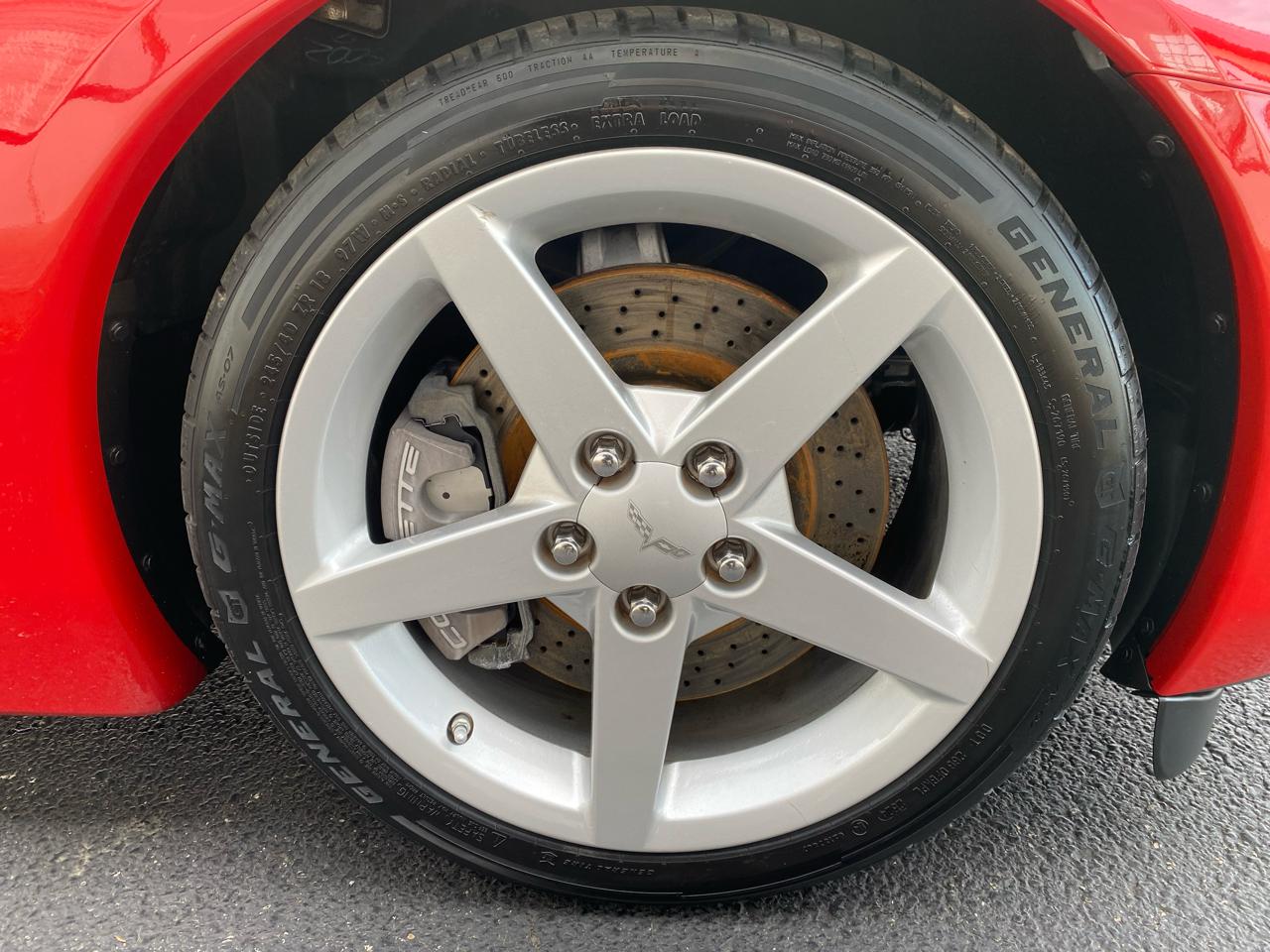 Chevrolet Corvette Coupe 2005