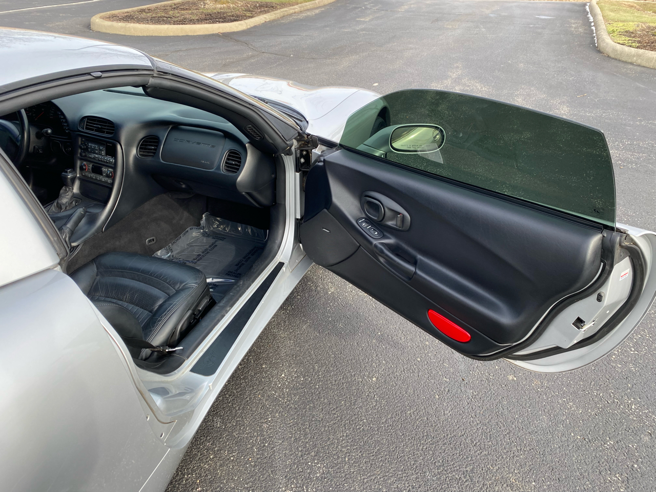 Chevrolet Corvette Coupe 2002