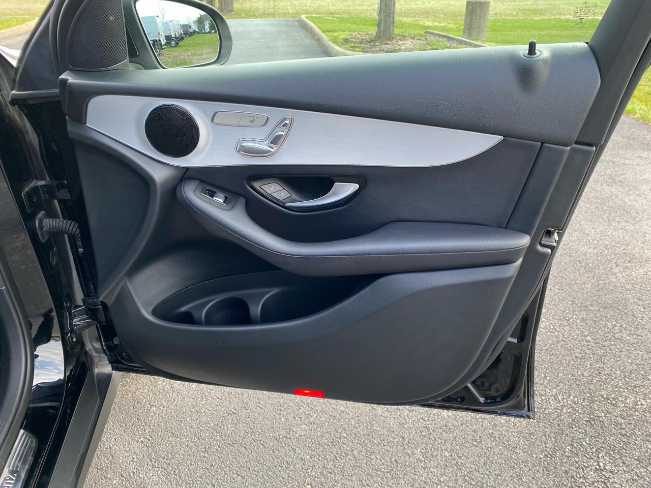 Mercedes-Benz GLC-Class GLC300 4MATIC 2019