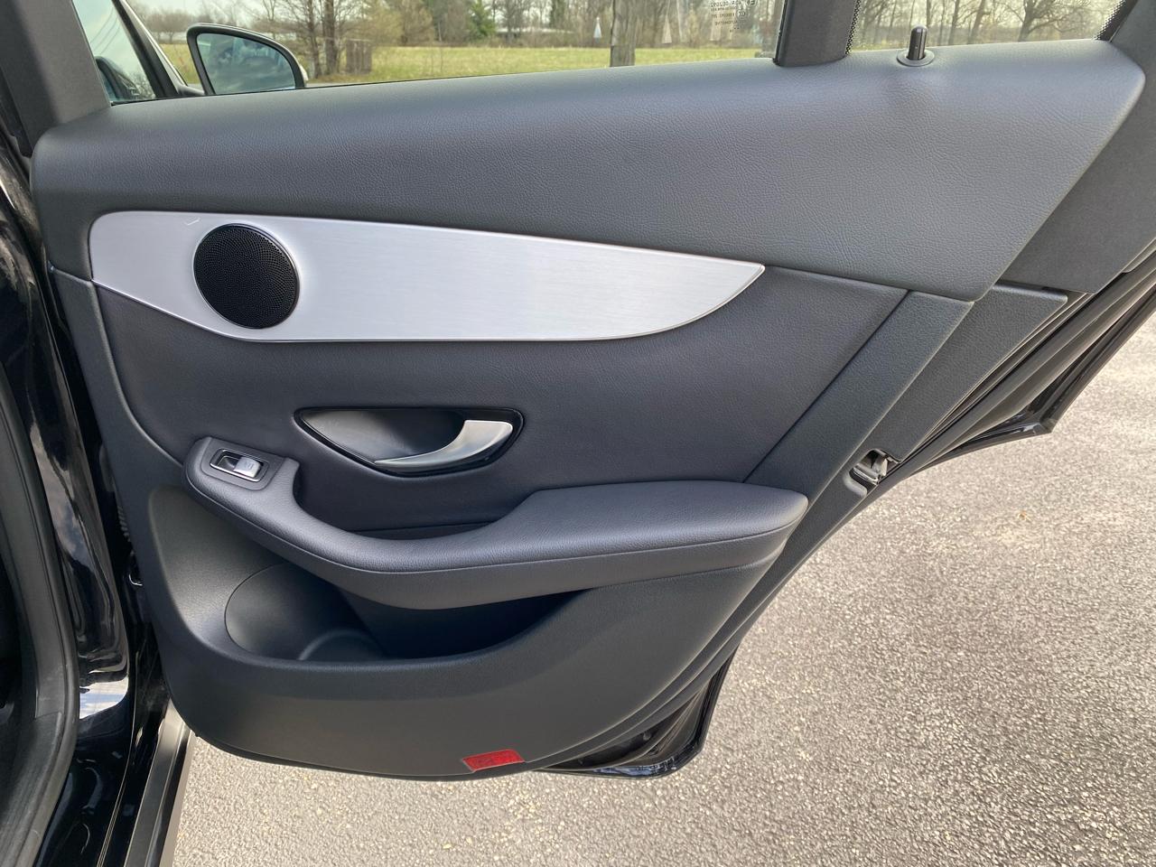 Mercedes-Benz GLC-Class GLC300 4MATIC 2019