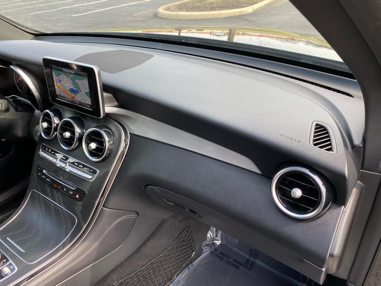 Mercedes-Benz GLC-Class GLC300 4MATIC 2019