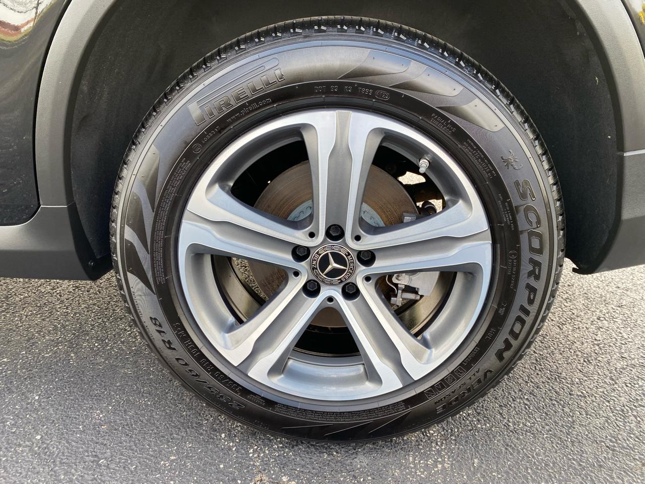 Mercedes-Benz GLC-Class GLC300 4MATIC 2019