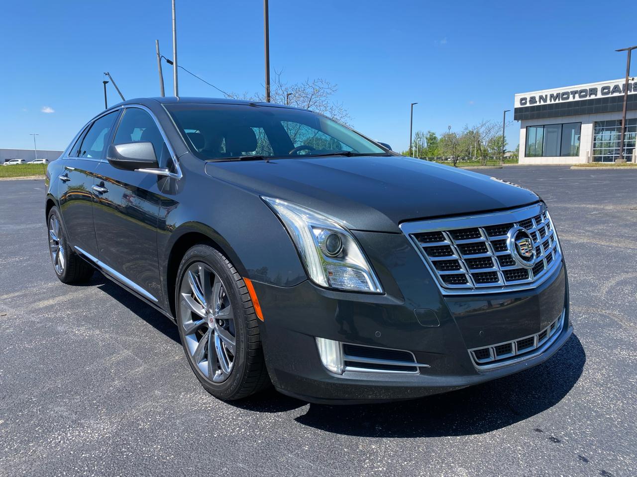 Cadillac XTS Luxury 2013