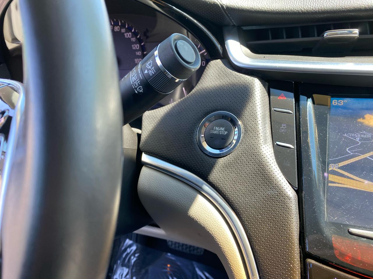 Cadillac XTS Luxury 2013