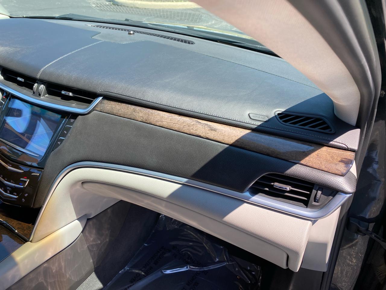 Cadillac XTS Luxury 2013