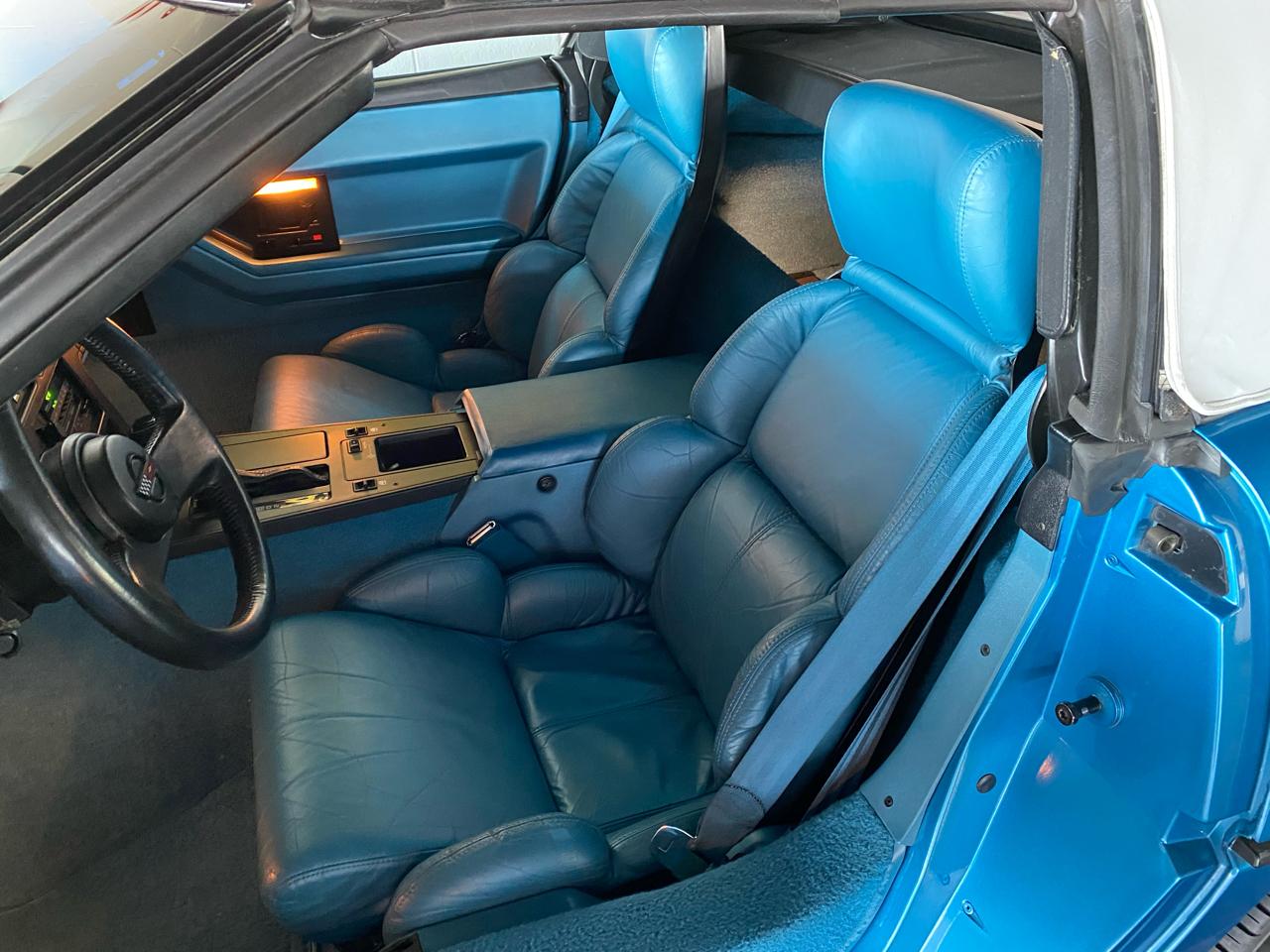 Chevrolet Corvette Convertible 1989