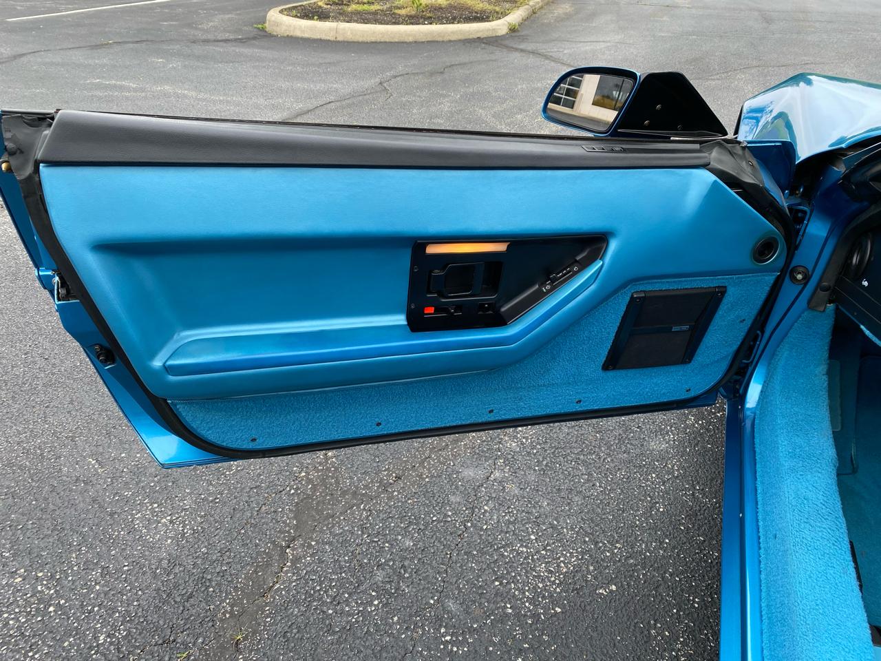 Chevrolet Corvette Convertible 1989