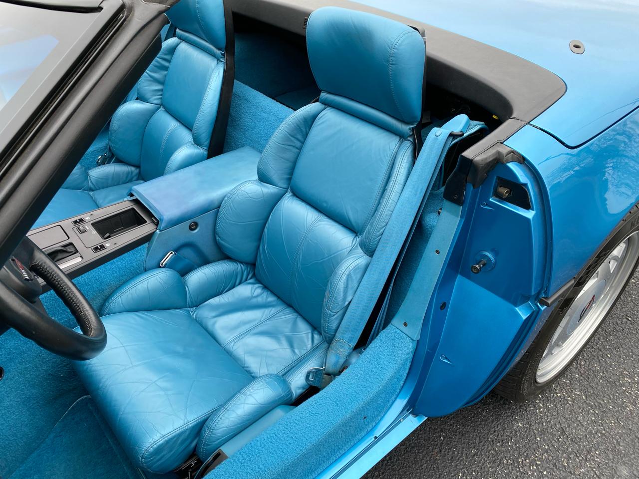 Chevrolet Corvette Convertible 1989
