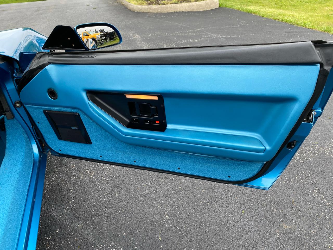 Chevrolet Corvette Convertible 1989