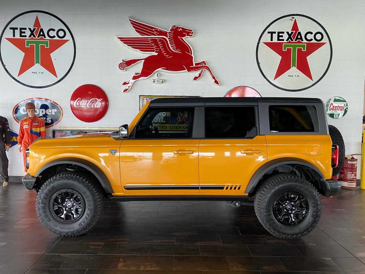 2021 Ford Bronco Advanced First Edition 4-Door