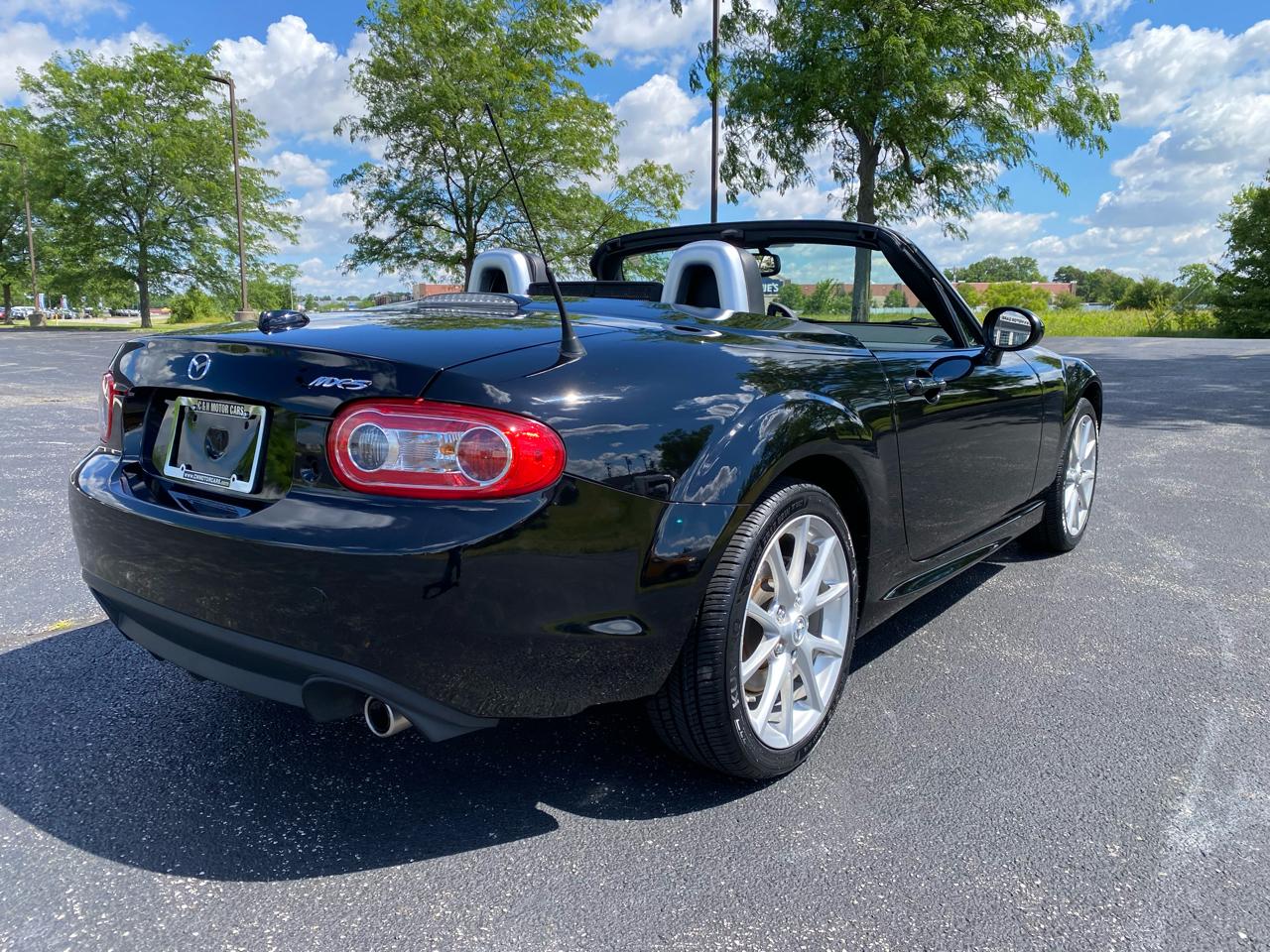 Mazda MX-5 Miata Grand Touring PRHT 2012