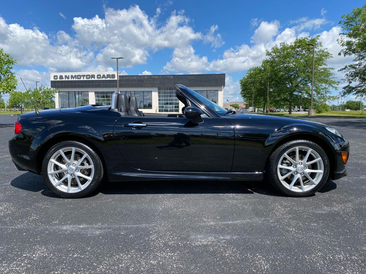 Mazda MX-5 Miata Grand Touring PRHT 2012