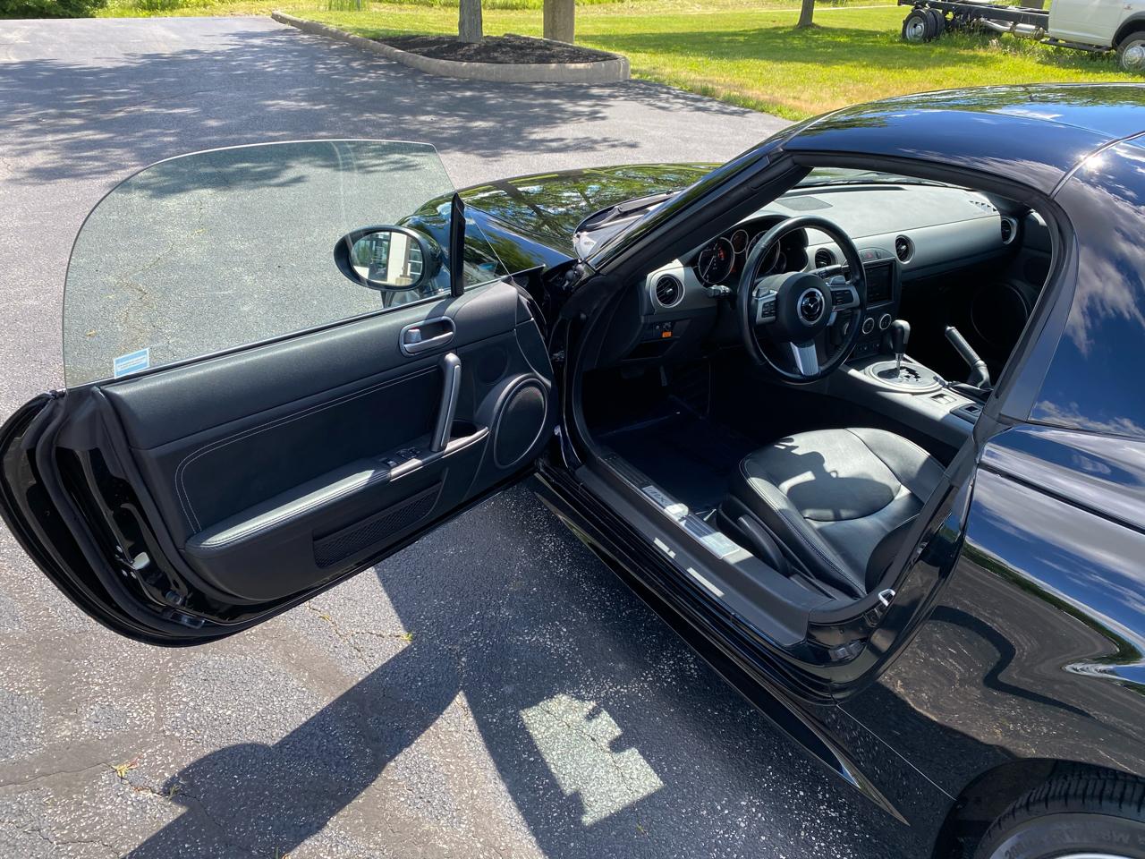 Mazda MX-5 Miata Grand Touring PRHT 2012