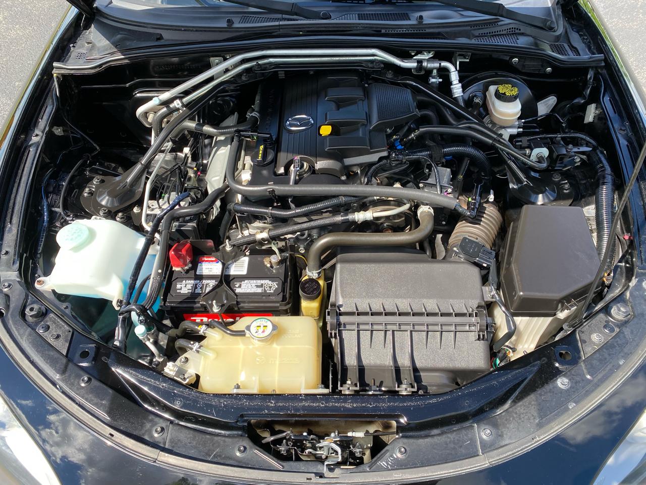 Mazda MX-5 Miata Grand Touring PRHT 2012