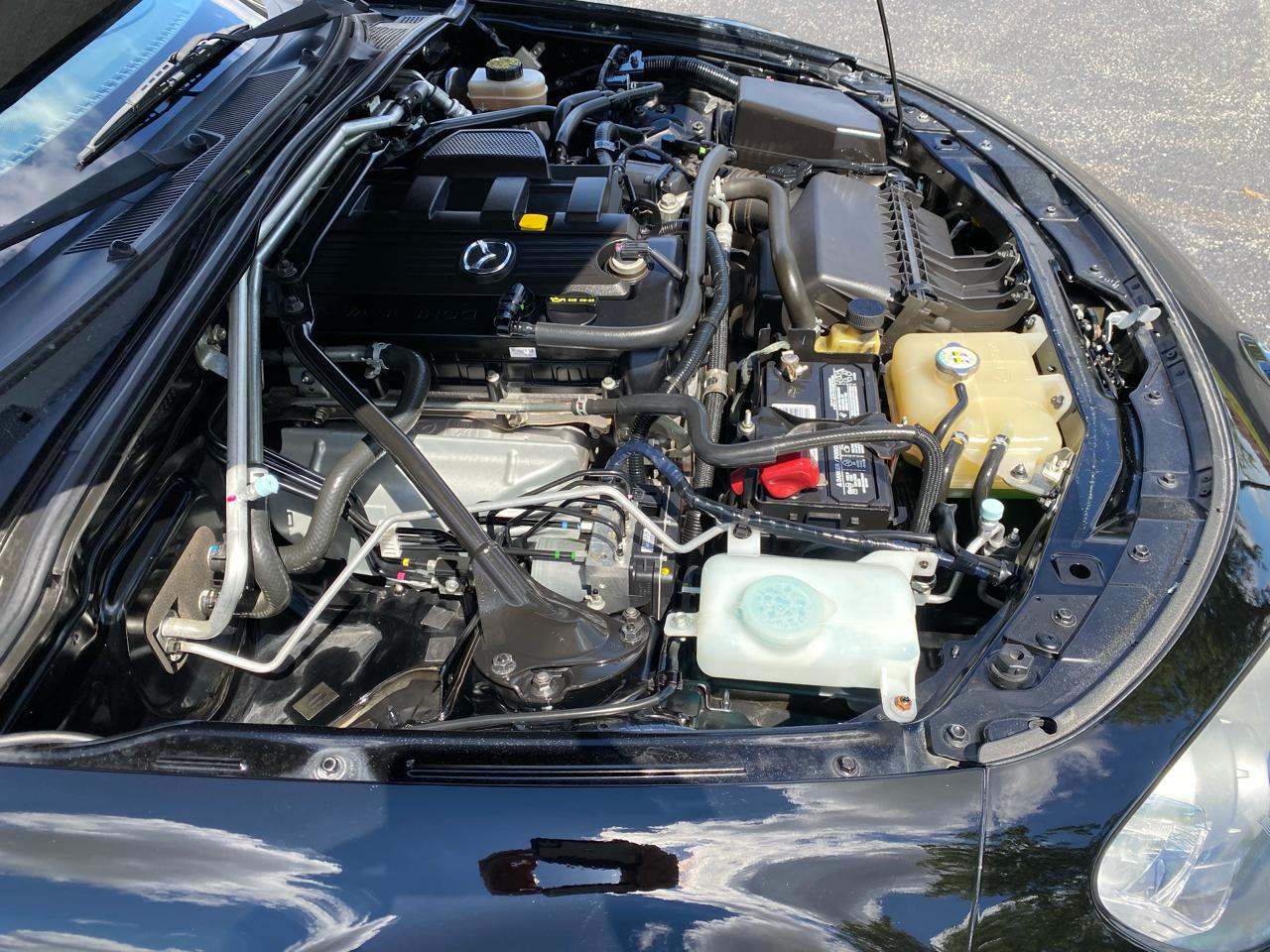 Mazda MX-5 Miata Grand Touring PRHT 2012