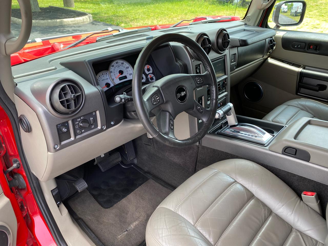 HUMMER H2 Lux Series 2004