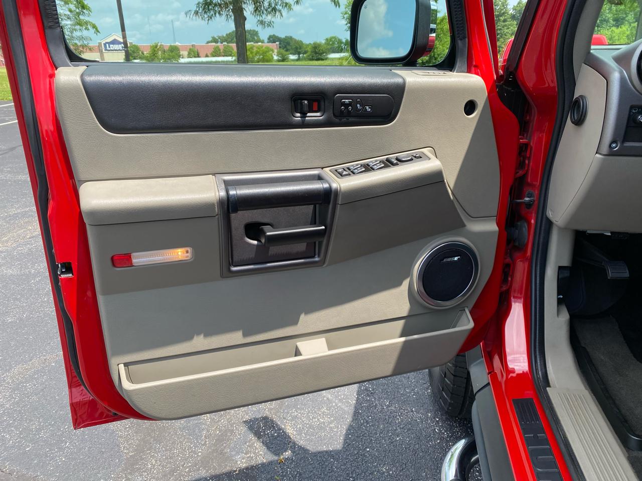 HUMMER H2 Lux Series 2004