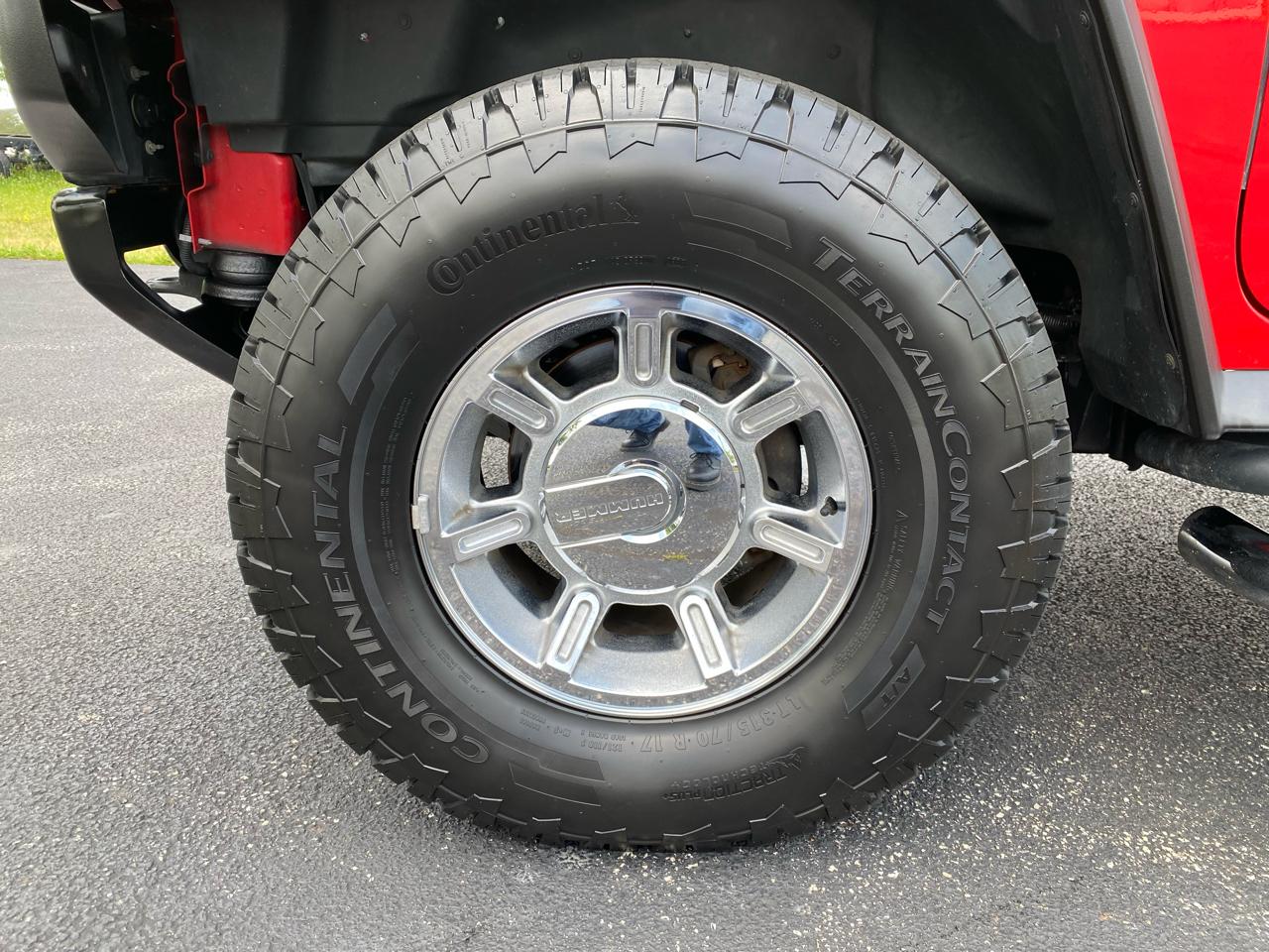 HUMMER H2 Lux Series 2004