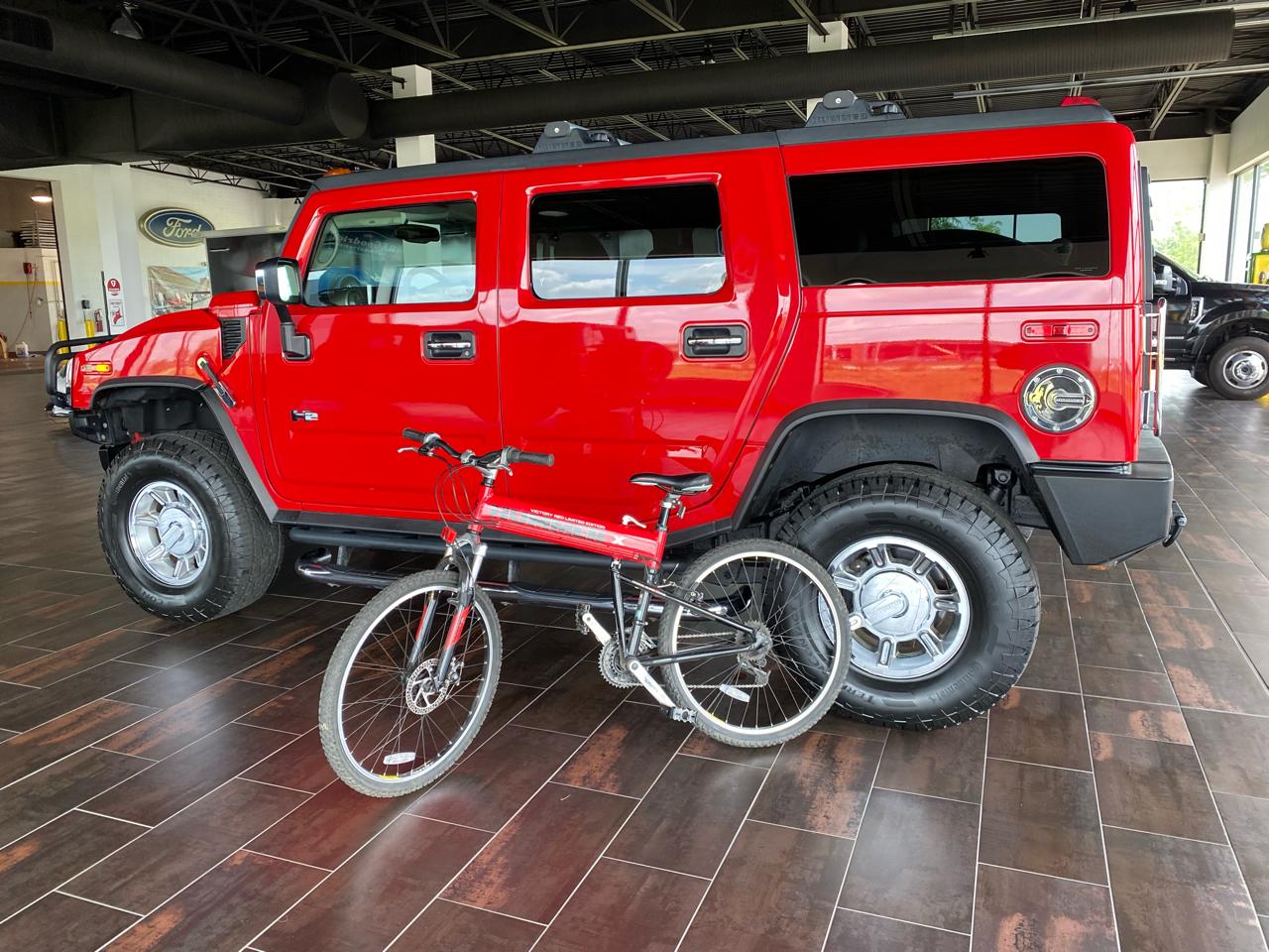 HUMMER H2 Lux Series 2004