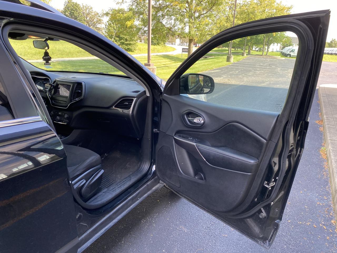 Jeep Cherokee Latitude 4WD 2019