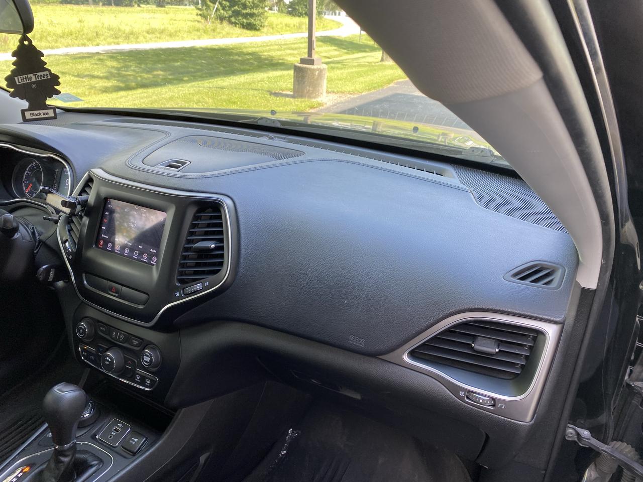 Jeep Cherokee Latitude 4WD 2019