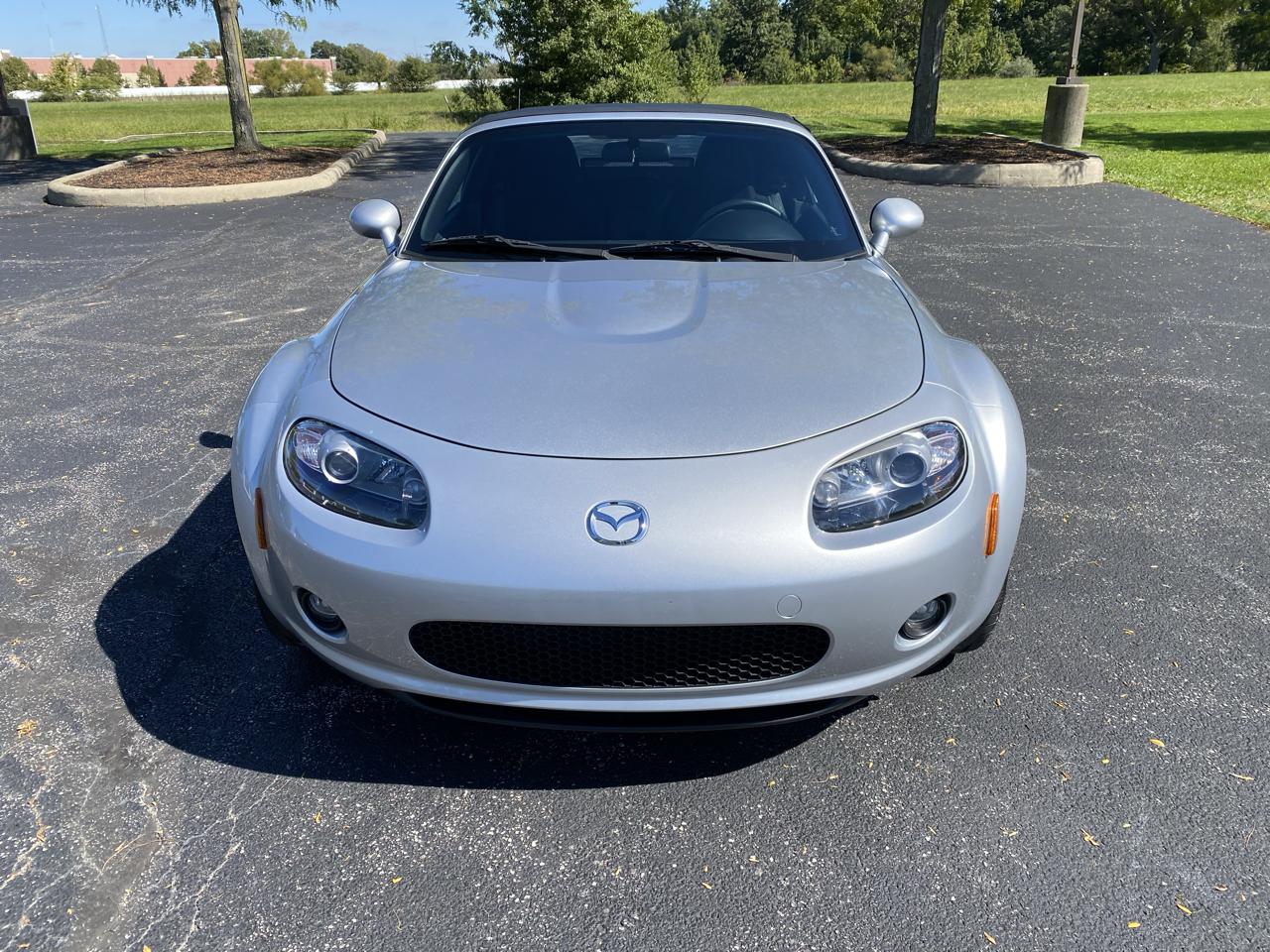 Mazda MX-5 Miata Touring 2006