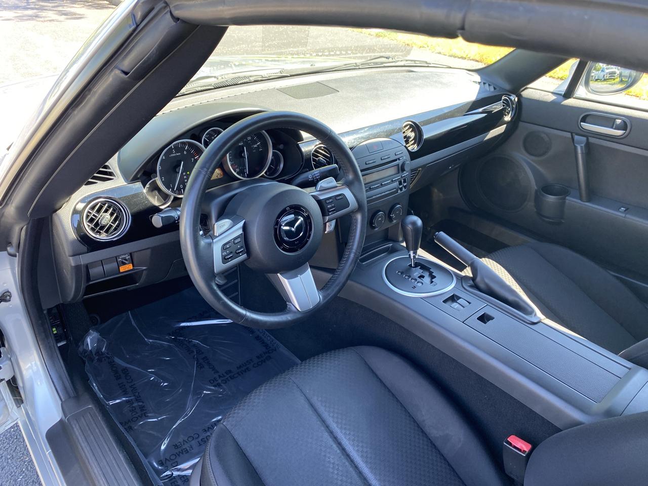 Mazda MX-5 Miata Touring 2006