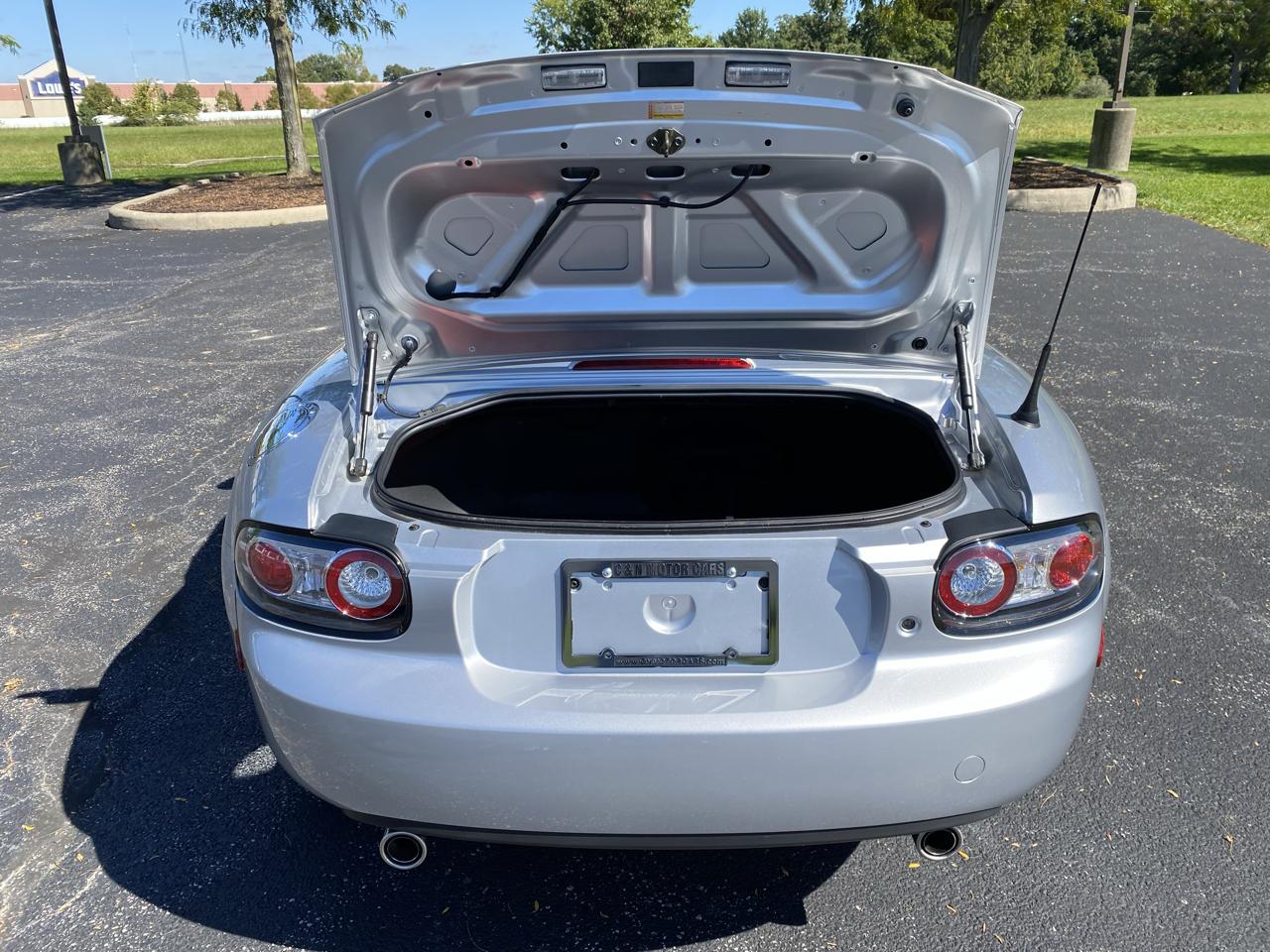 Mazda MX-5 Miata Touring 2006
