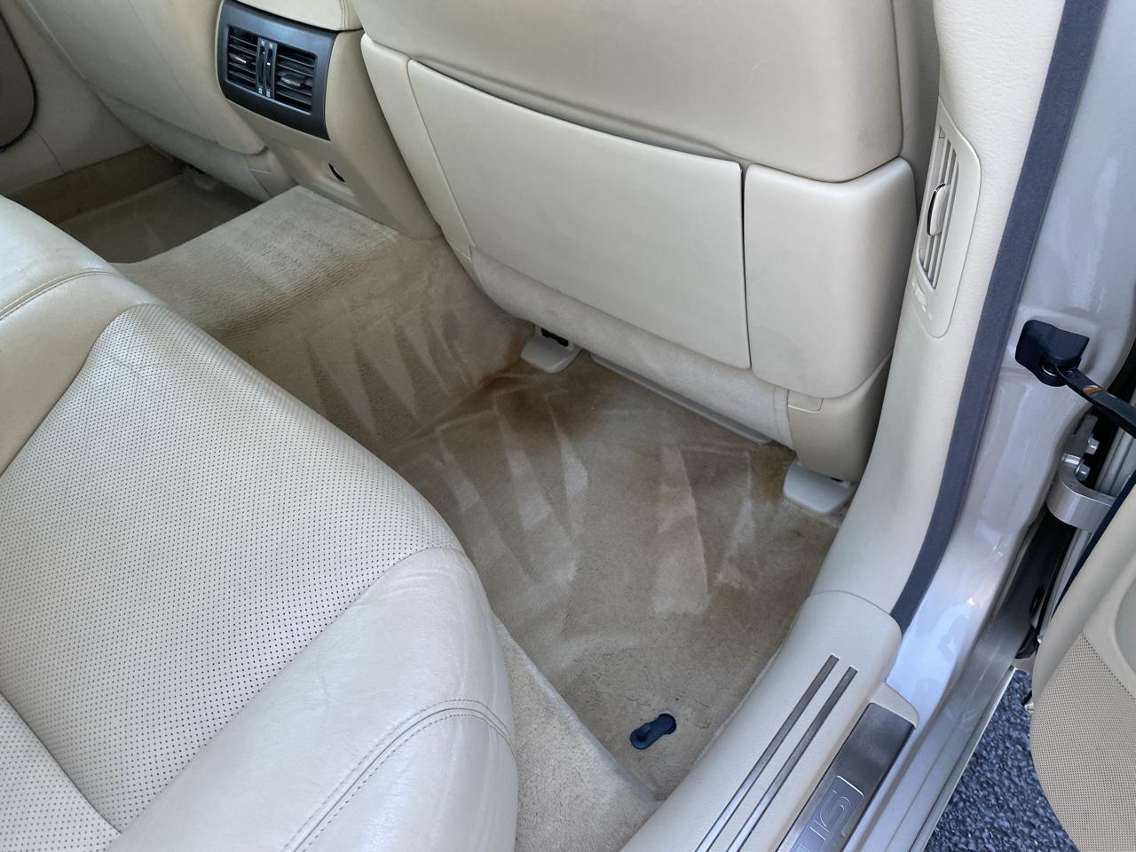 Lexus LS 460 Luxury Sedan AWD 2011