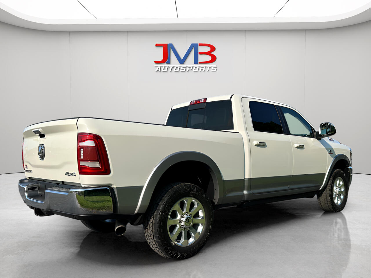 RAM 3500 Laramie Crew Cab SWB 4WD 2019 RAM 3500 Laramie Crew Cab SWB 4WD 2019