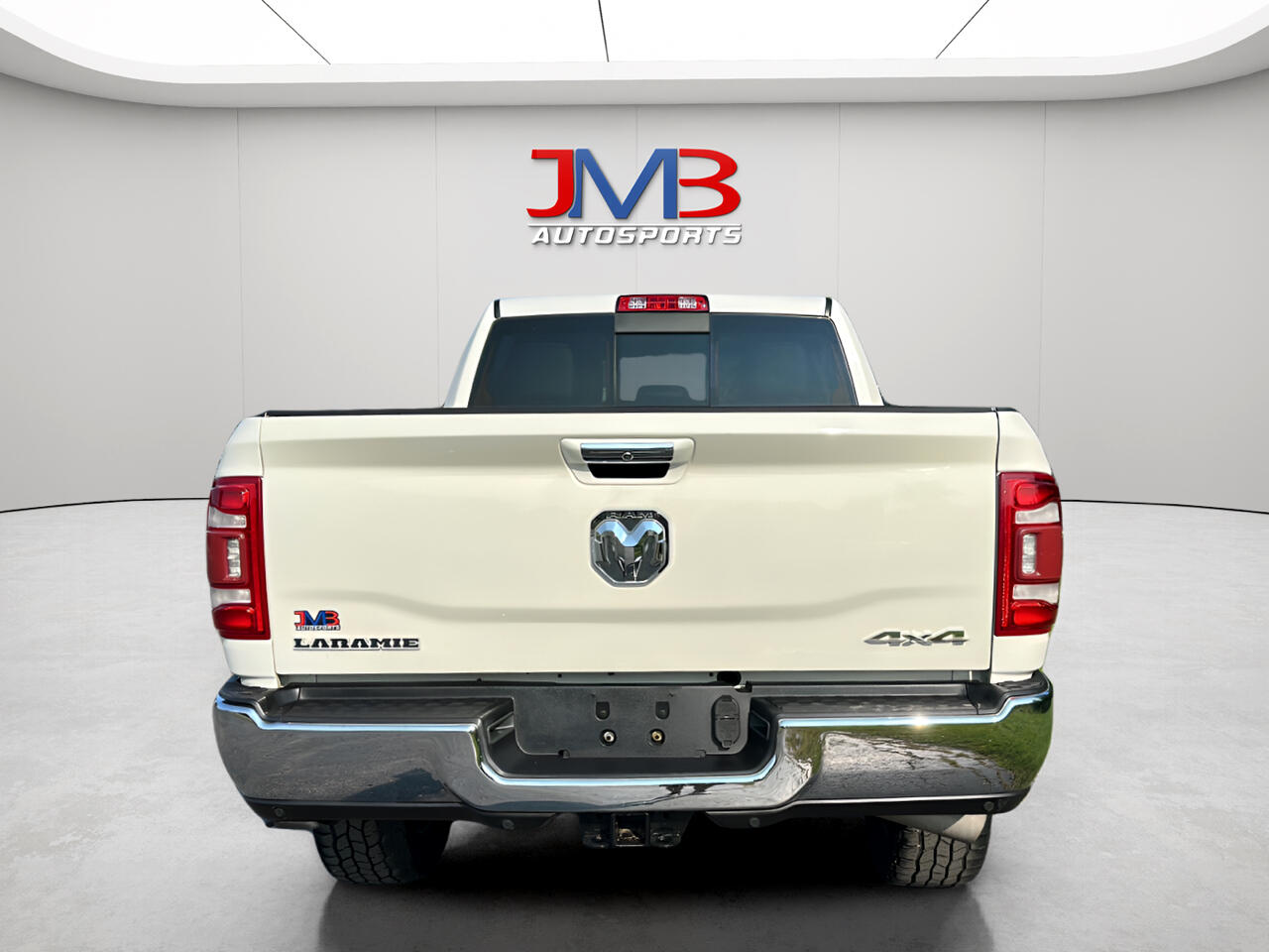 RAM 3500 Laramie Crew Cab SWB 4WD 2019 RAM 3500 Laramie Crew Cab SWB 4WD 2019