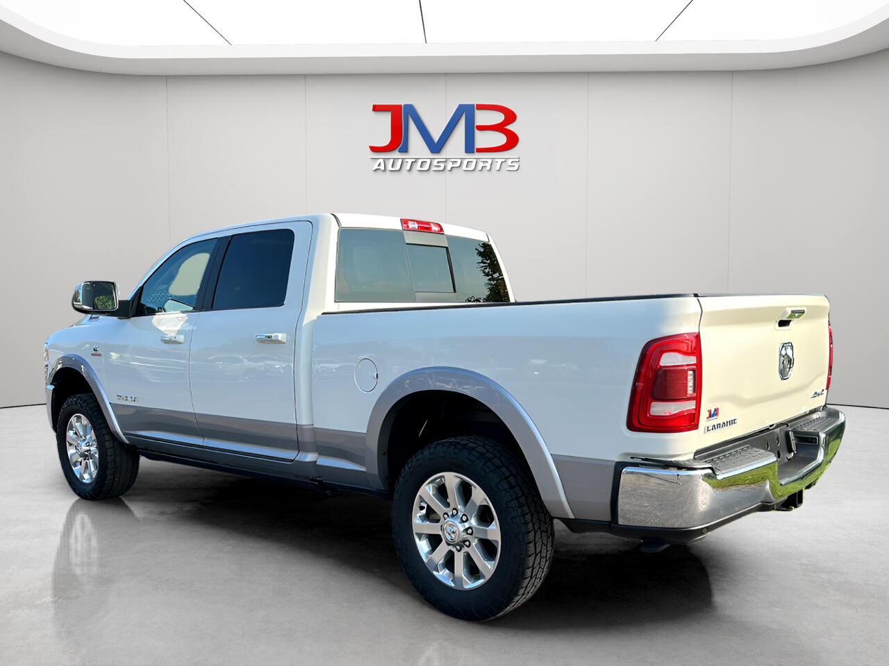 RAM 3500 Laramie Crew Cab SWB 4WD 2019 RAM 3500 Laramie Crew Cab SWB 4WD 2019