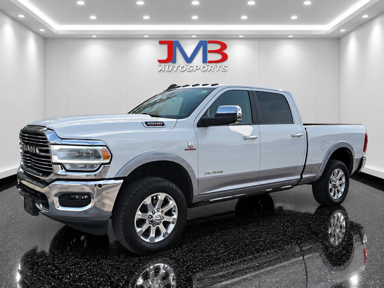 RAM 3500 Laramie Crew Cab SWB 4WD 2019