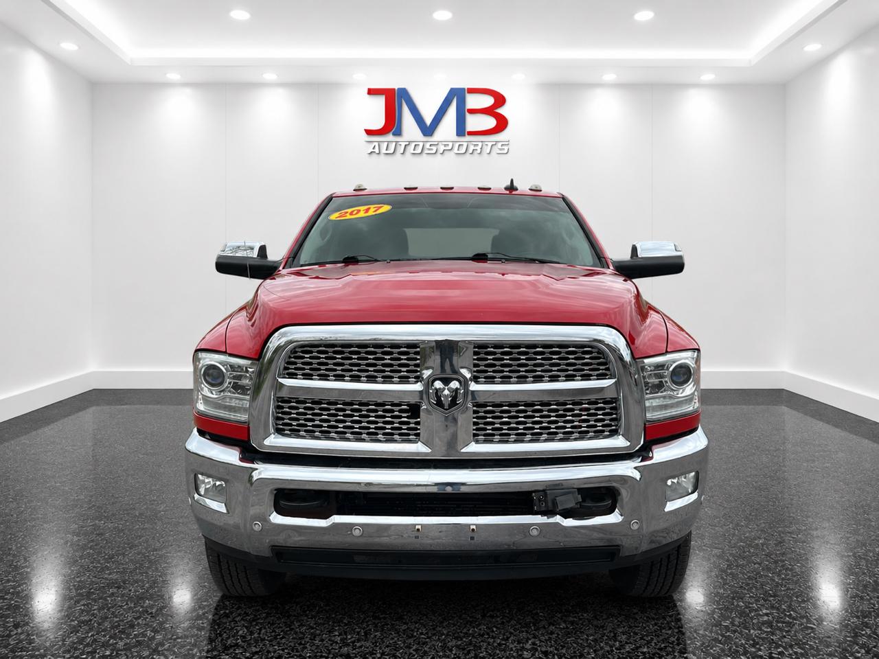 RAM 3500 Laramie Mega Cab 4WD DRW 2017