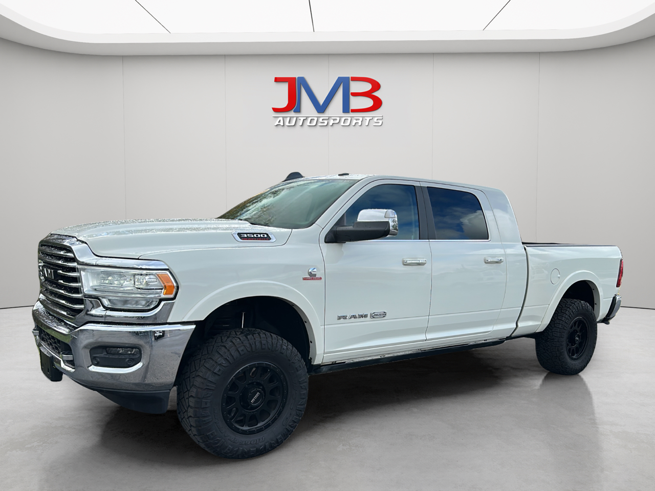 RAM 3500 Longhorn Mega Cab 4WD 2019 RAM 3500 Longhorn Mega Cab 4WD 2019