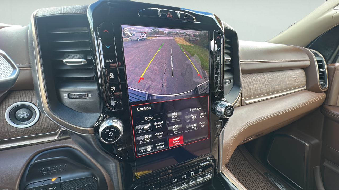 RAM 3500 Longhorn Mega Cab 4WD 2019 RAM 3500 Longhorn Mega Cab 4WD 2019