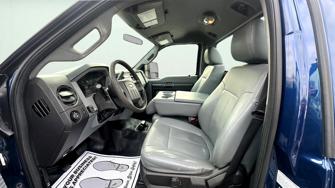 Ford F-350 SD XL 4WD 2012