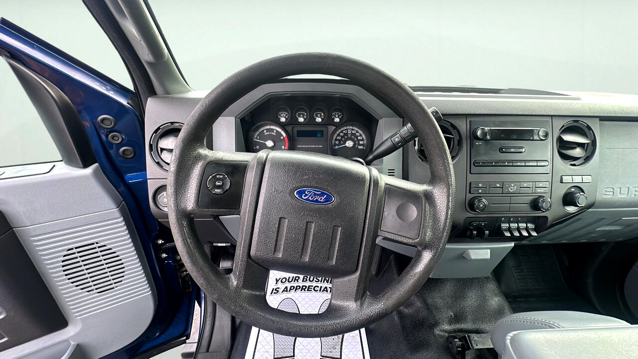 Ford F-350 SD XL 4WD 2012