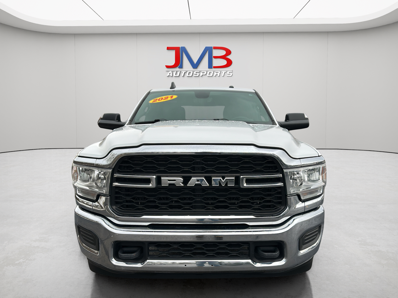 RAM 2500 Tradesman Crew Cab SWB 4WD 2021