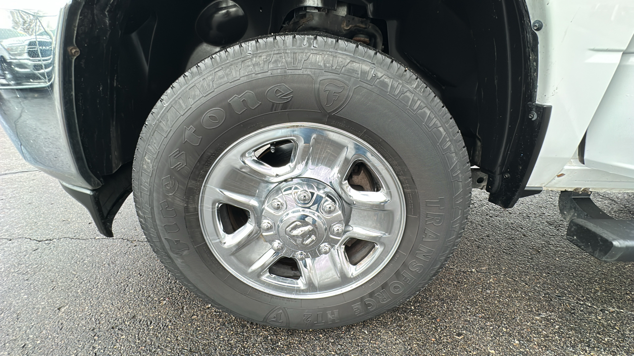 RAM 2500 Tradesman Crew Cab SWB 4WD 2021